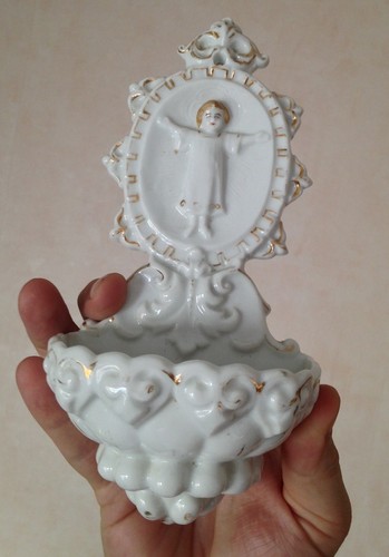 Ancien bénitier porcelaine - ancien,