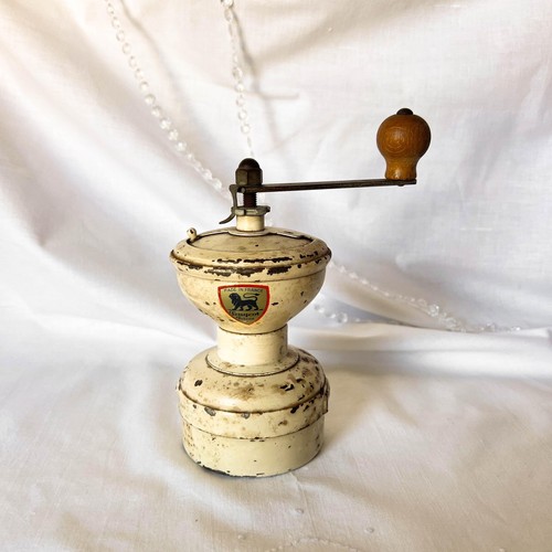 Vintage peugeot frères coffee - peugeot,