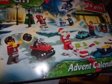 LEGO CITY CALENDRIER DE L AVENT 60268 ANCIEN OCCASION COMPLET
