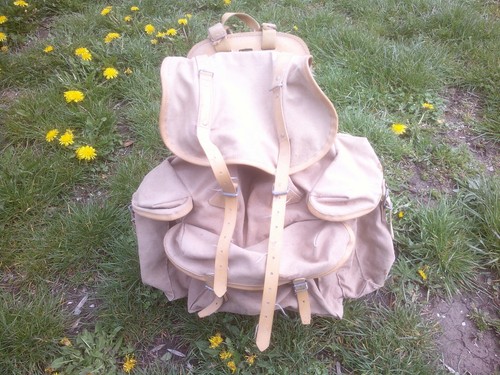 Ancien sac dos - sac, en