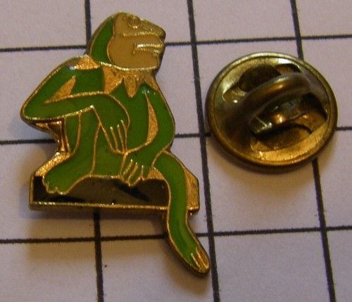 Pin mitterrand kermitterrand - pin's,