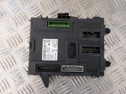Boitier bcm renault - bcm,