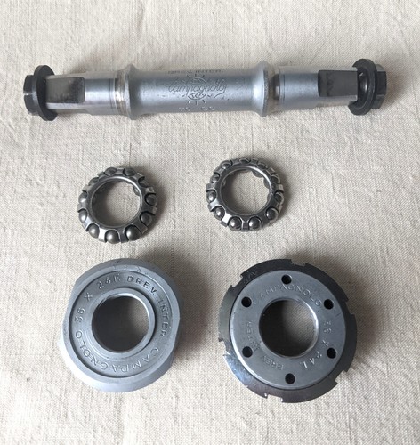 Campagnolo bottom spindle - , 70