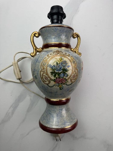Lampe ancienne porcelaine - ancienne,