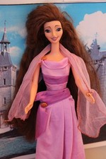 POUPEE MANNEQUIN BARBIE  MATTEL "MEGARA de HERCULES DISNEY"  1997