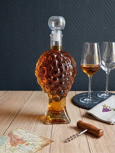 Carafe bouteille verre moulé