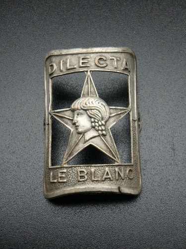 Head badge plaque - head, cadre