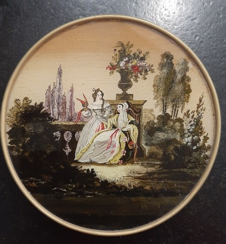 Boîte fixé sous verre - ,