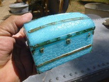 RARE COFFRE EN VERRE BLEU OPALINE DE FOIRE VALLERYSTHAL DEBUT XXème