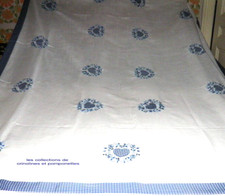NAPPE  BRODEE SUR POLYESTER