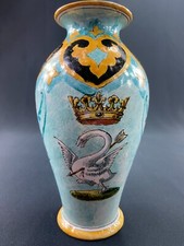 Vase en faïence de Blois signée Ulysse Bruneau Balon décor de cygne et couronne