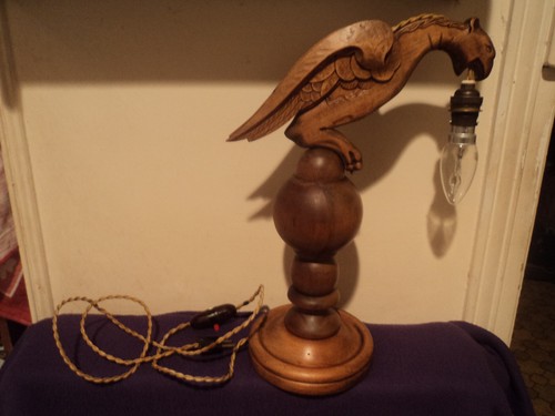 Ancienne lampe bois - bois, sculpte