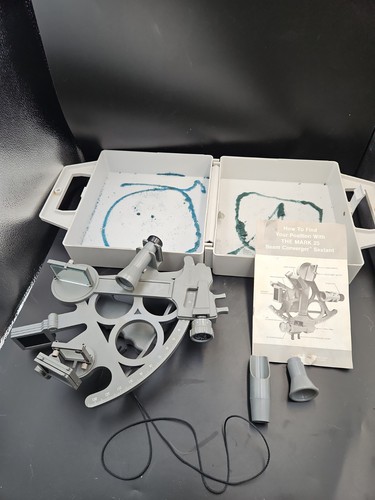 Davis instruments mark - davis,