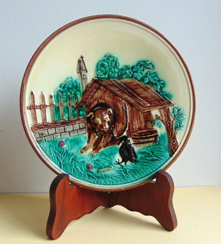 Assiette murale majolique