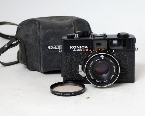 Konica auto black 35mm - konica,