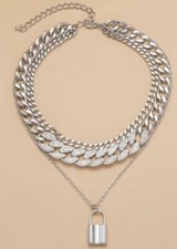 Collier Ras de Cou Argenté et