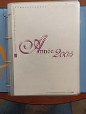 45 Documents Philatéliques 2005 Complet Avec Classeur