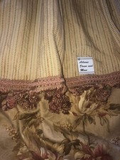 STUNNING ROBERT ALLEN DRAPERY PANEL,DOUBLE LINED ATTACHED VALANCE66x77”L FLORAL