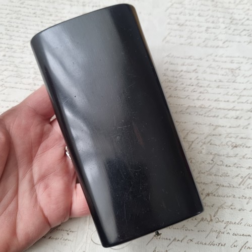 Etui couture ebène - couture, en