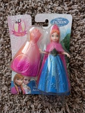 Disney Princess MagiClip Doll