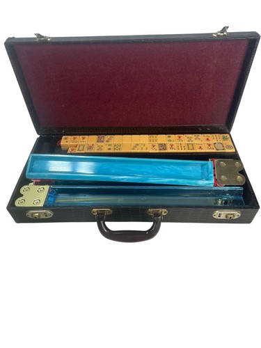 Vintage lowe mah jong set - ny,