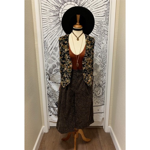 Gorgeous vintage corduroy - gorgeous,