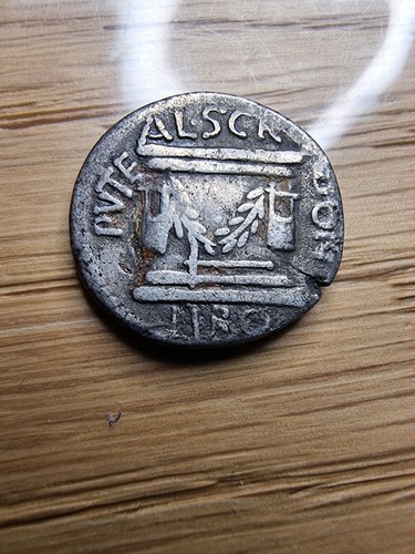Denier aemilia pvteal scribon - aemilia, pvteal.scribon