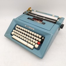 Machine à écrire Olivetti