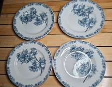 Anciennes 4 Assiettes plates