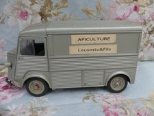 Solido Citroen Type HY 1/18 1962 Gris avec autocollants en plaquette d'origine