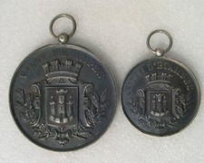 LOT 2 MEDAILLES EN ARGENT