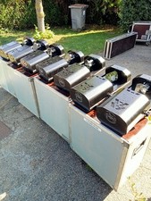 7 SCANS FUTURELIGHT SC 380 dans leurs 4 FLIGHT à roulettes et leurs 7 Accroches