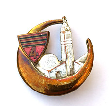 Insigne militaire 4e Régiment Chasseurs dAfrique Drago France rare vintage badge