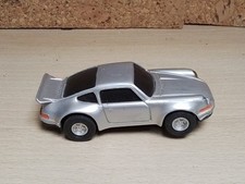 VOITURE DE CIRCUIT ELECTRIQUE