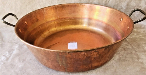 Ancienne grande bassine - , à