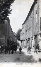 CPA 83 SALERNES RUE PIERRE BLANC (BELLE CPA ANIMEE