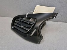 Aerateur gauche planche bord