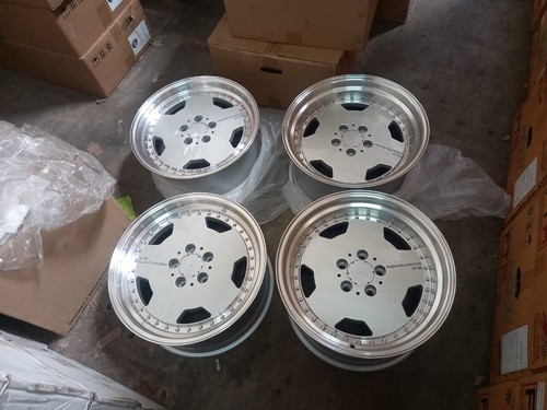 Pour jantes r107 - , w124