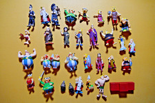 Lot 31 Figurines asterix et obelix plastoy et autre ....