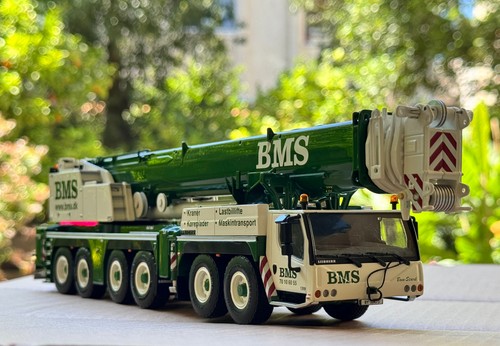 Grue mobile liebherr ltm - grue,