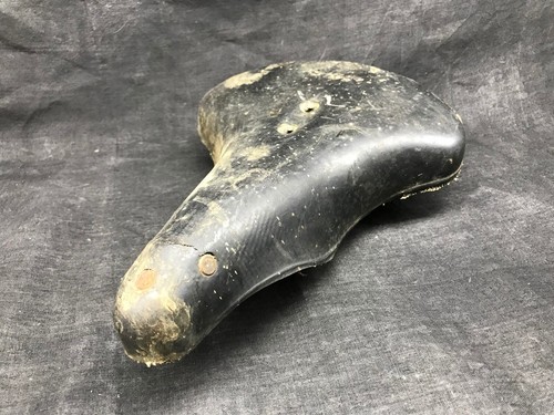 Ancienne selle vélo en - de,