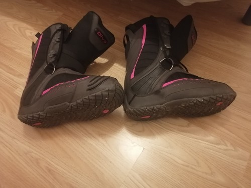 Chaussures snowboard nidecker - chaussures,