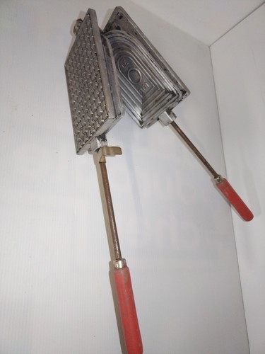 Ancien gaufrier toaster - ancien, le