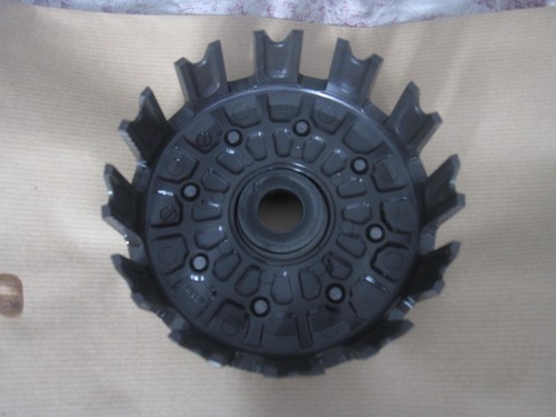 Couronne cloche d - cloche, d'embrayage