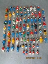 lot 80 figurines playmobil /