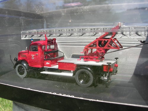 Schuco camion pompier - 1/43,