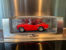 RARE TRIUMPH TR4 RED 1/43 SPARK S0508