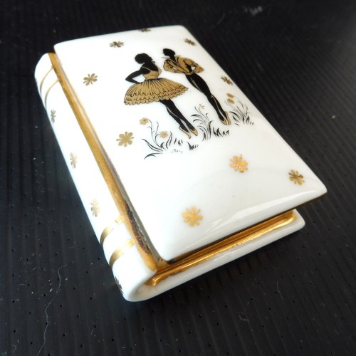 Boite forme de livre - de,