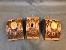 Lot de 3 pièces de bois sculptées de meuble commode Henri 2 entrée de serrure