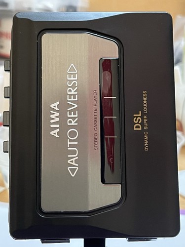 Aiwa portable cassette - portable,